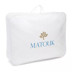 Matouk Valletto All Season Weight European Goose Down Comforter